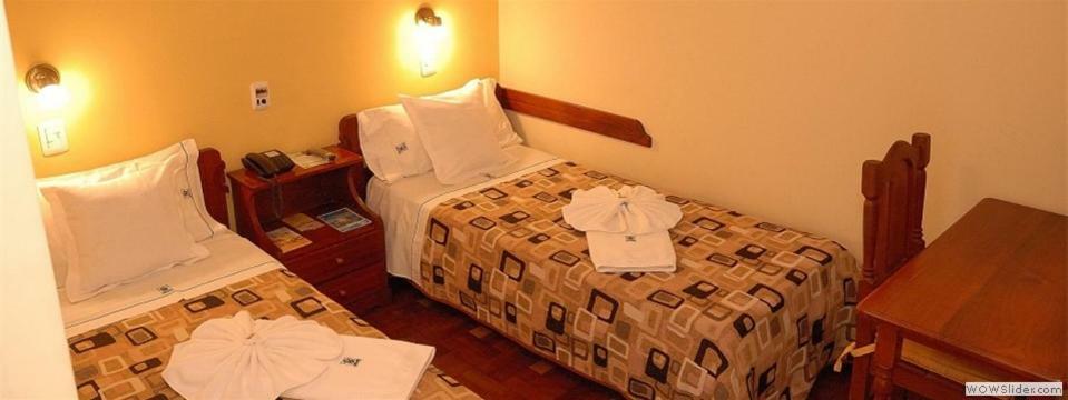 Hotel San Martin เรกงกิสตา ภายนอก รูปภาพ